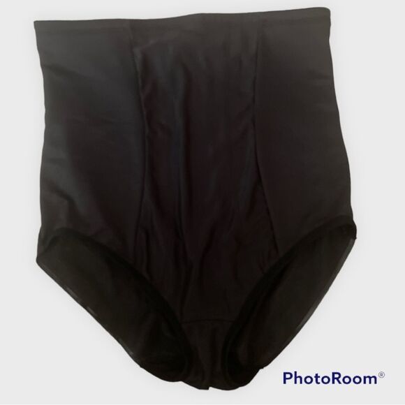 ⚡️COPY - (NWOT) Miraclesuit Hi-Waist Brief⚡️ - Picture 3 of 5